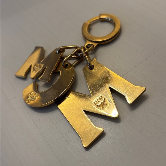 MCM BAG CHARM - Picture 6 of 6